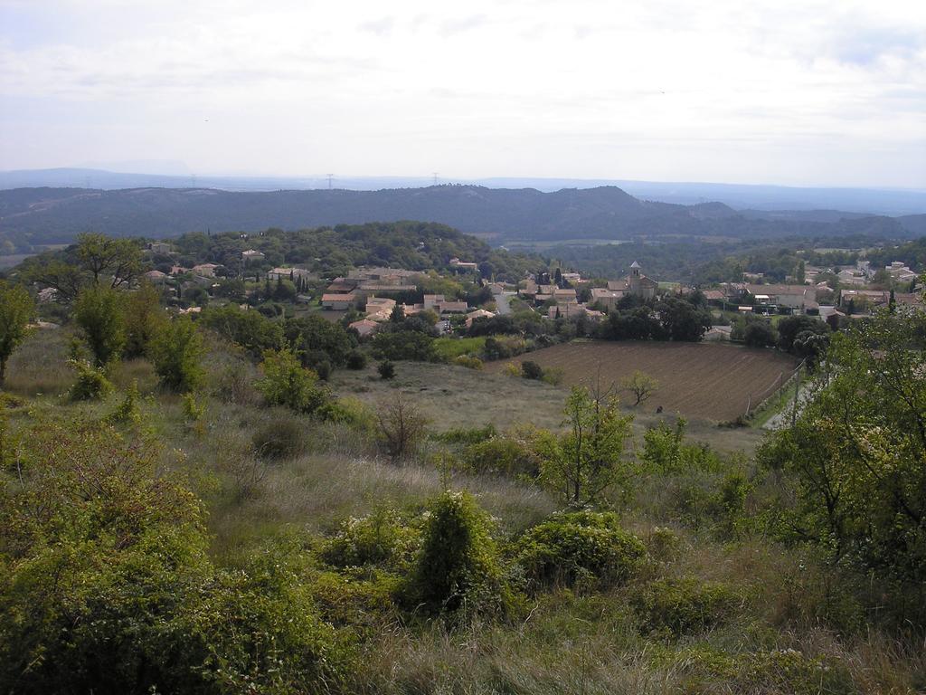 Appartement Les Balcons D'Azur Vernegues Esterno foto